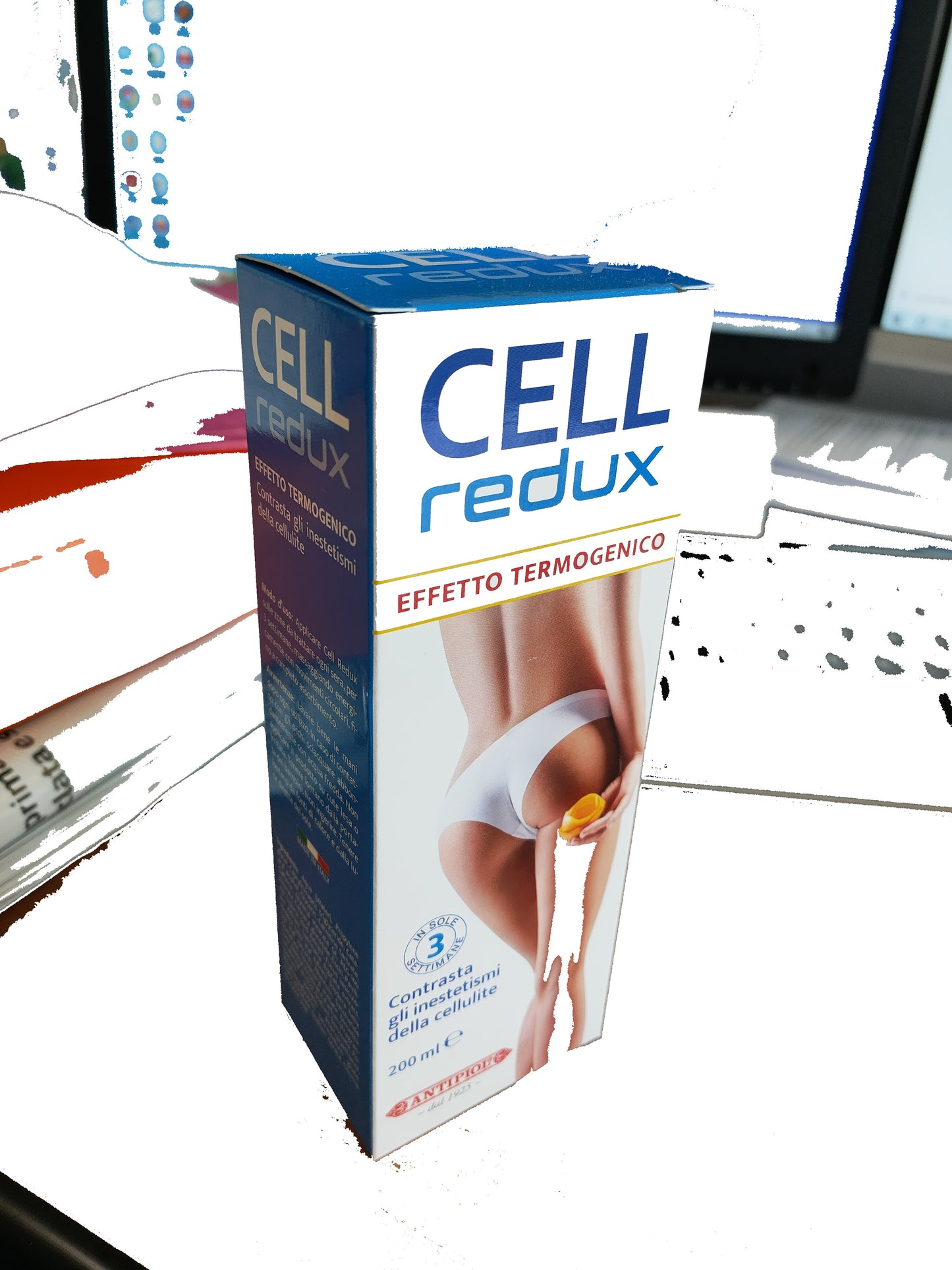 ANTIPIOL CELL redux -  Contrasta gli inestetismi della cellulite, effetto termogenico