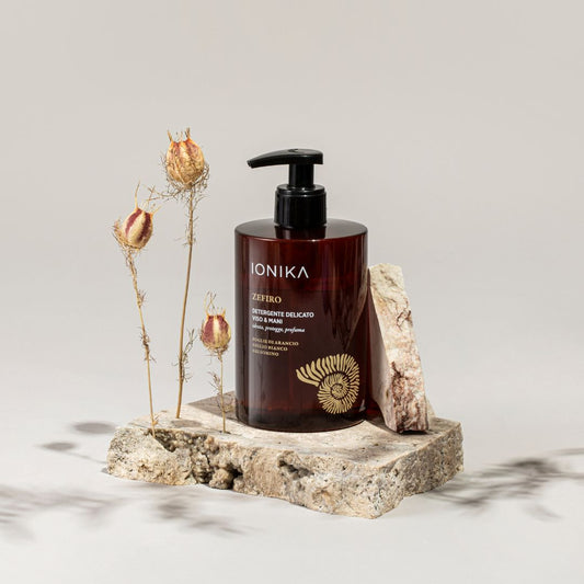 IONIKA Zefiro detergente delicato viso e mani 989893805