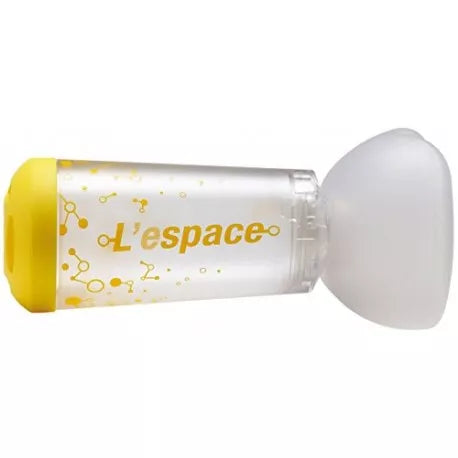 L'espace Camera Distanziatrice con maschera pediatrica colore giallo